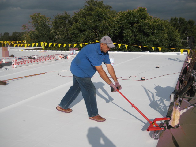 Commercial Roofing Contractor Virginia Beach Heat-Welding 60-Mil TPO Monolithic Flat Roof Seams